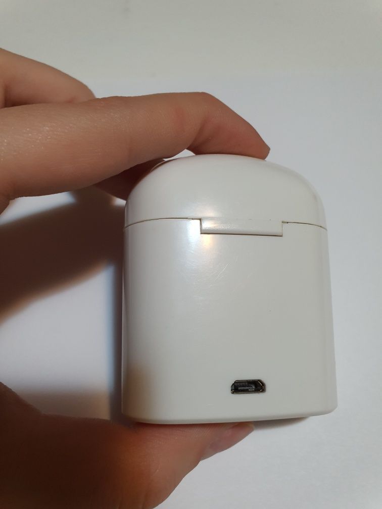 Căști gen airpods