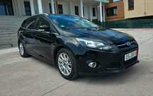 Ford FocusTitanium 2012/ 1.6 benzina/navigatie/climatronic/keyless/par