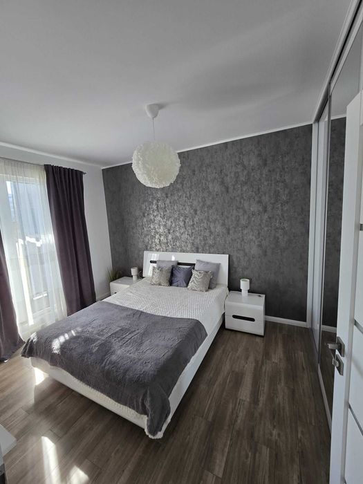 Se inchiriaza Ap. 2 camere + parcare subterana in zona centrala