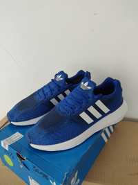 Adidas Swift Run 22 номер 45 1/3