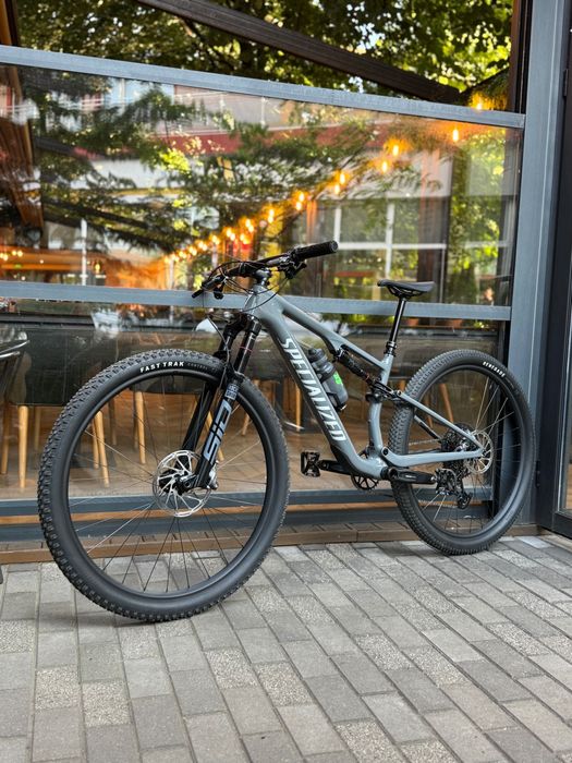 Продавам Specialized epic 8 comp