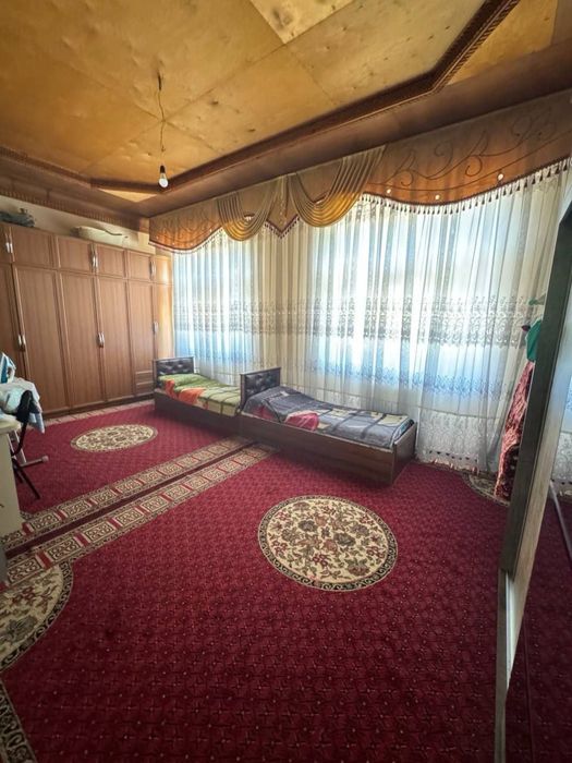 Урикзор 6 сотих 6 та хона ховли сотилади Срочно 20/30