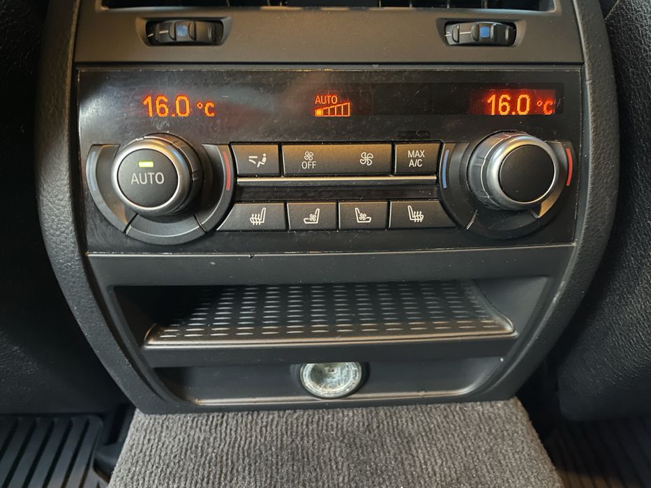 Продавам bmw 550Xi