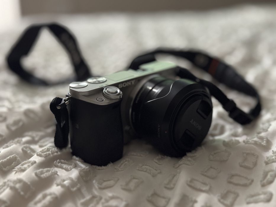 Vand aparat foto SONY ALPHA 6000