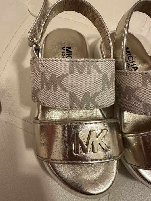 Sandale aurii fetita Michael Kors 21