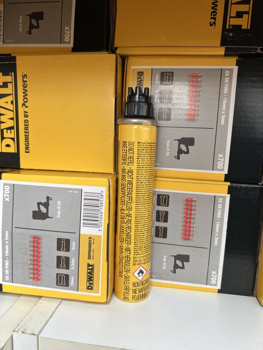 Cuie si gaz pistol Dewalt