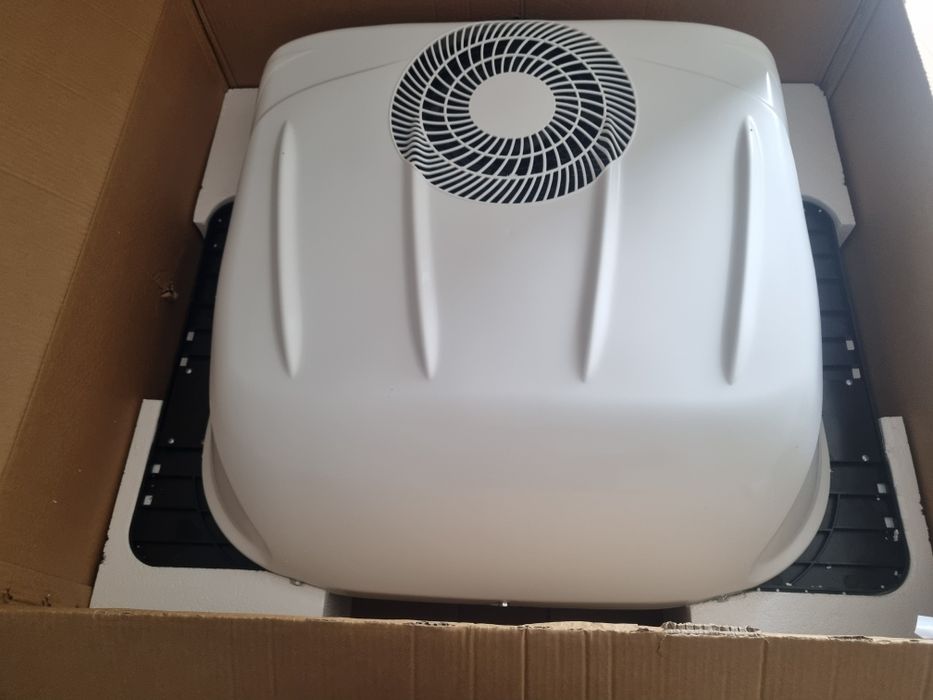 Clima stationara 12/ 24v , AC universal 2600W