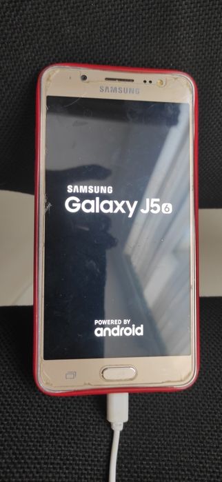 Продам телефон Samsung Galaxy J5.6