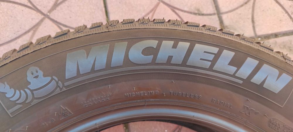 Anvelope 215/65/17 iarna M+S MICHELIN Alpin 5 SEAL