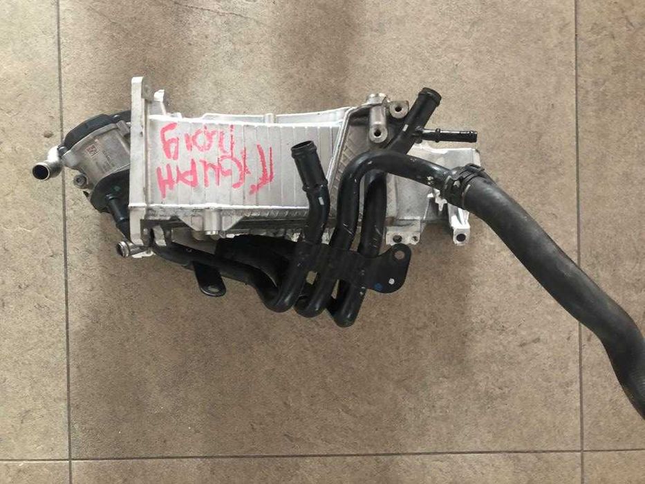 Intercooler model cu senzor  si EGR 04L129766AQ / 2.0TDI Audi Q3