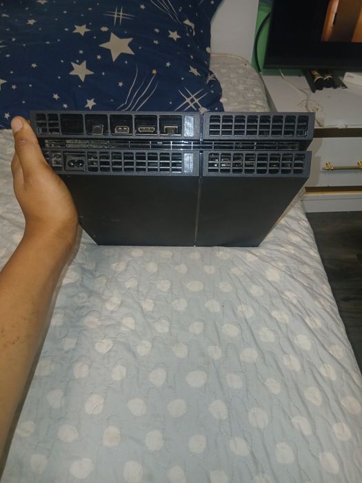 Vând    piese     4