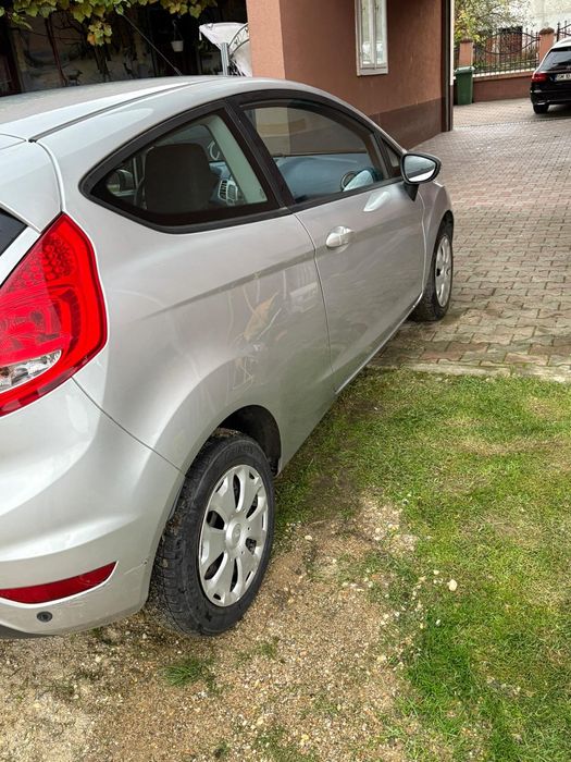 Vand Ford Fiesta