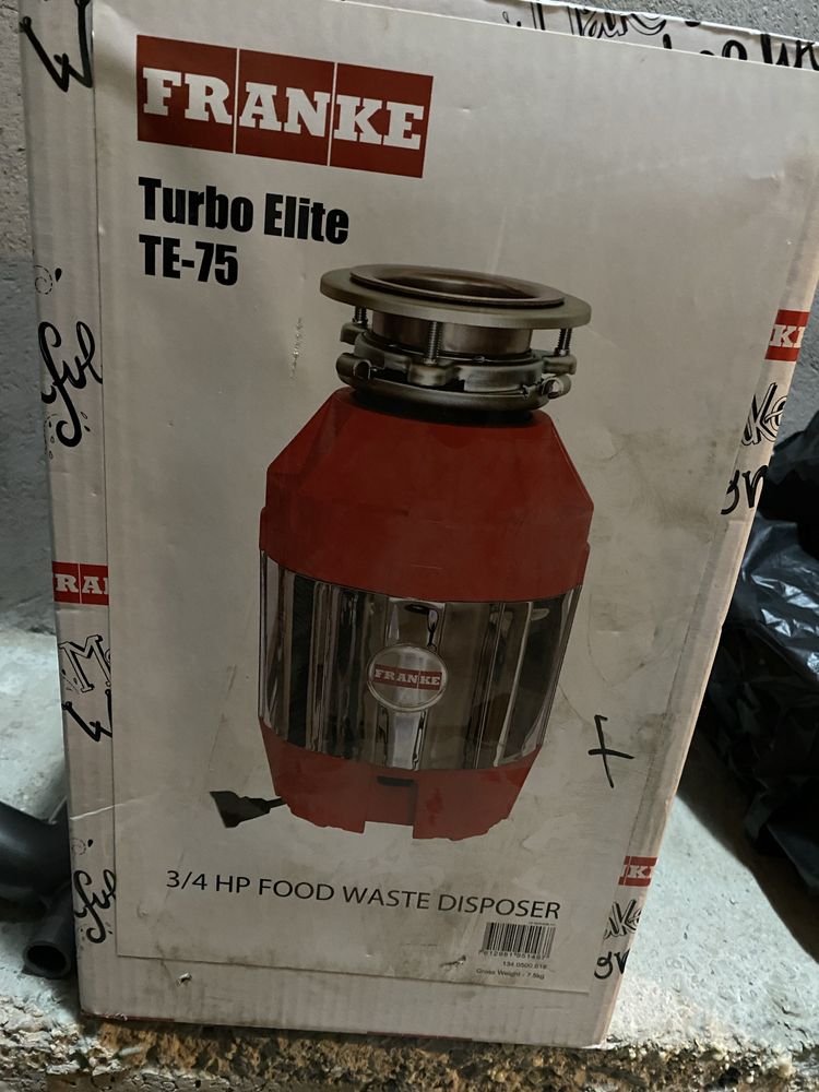 Tocator de resturi vegetale/alimentare