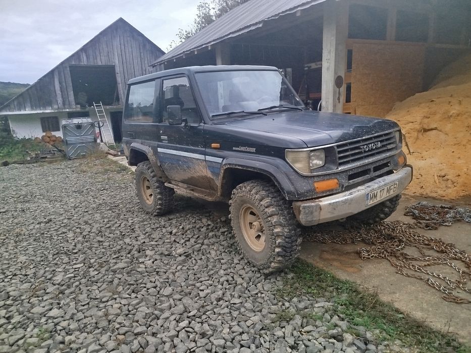 Toyota land cruiser