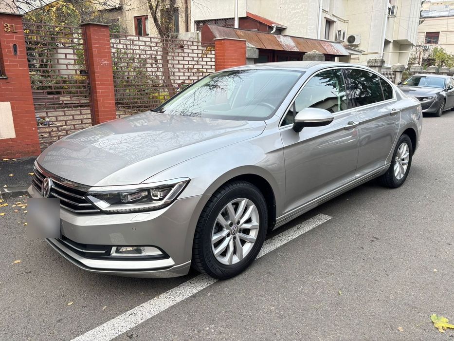 Volkswagen Passat 2.0 TDI 150 cp, Automat DSG, Berlina, Matrix, Istoric de la 0 km in RO