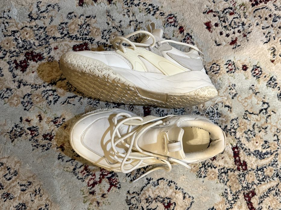 Женские кроссовки Fila