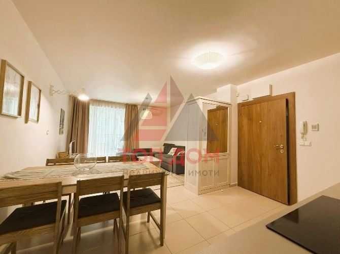 Дава се под наем Тристаен апартамент в Варна, ВИНС - 95 кв.м за 1000 € - Снимка #1