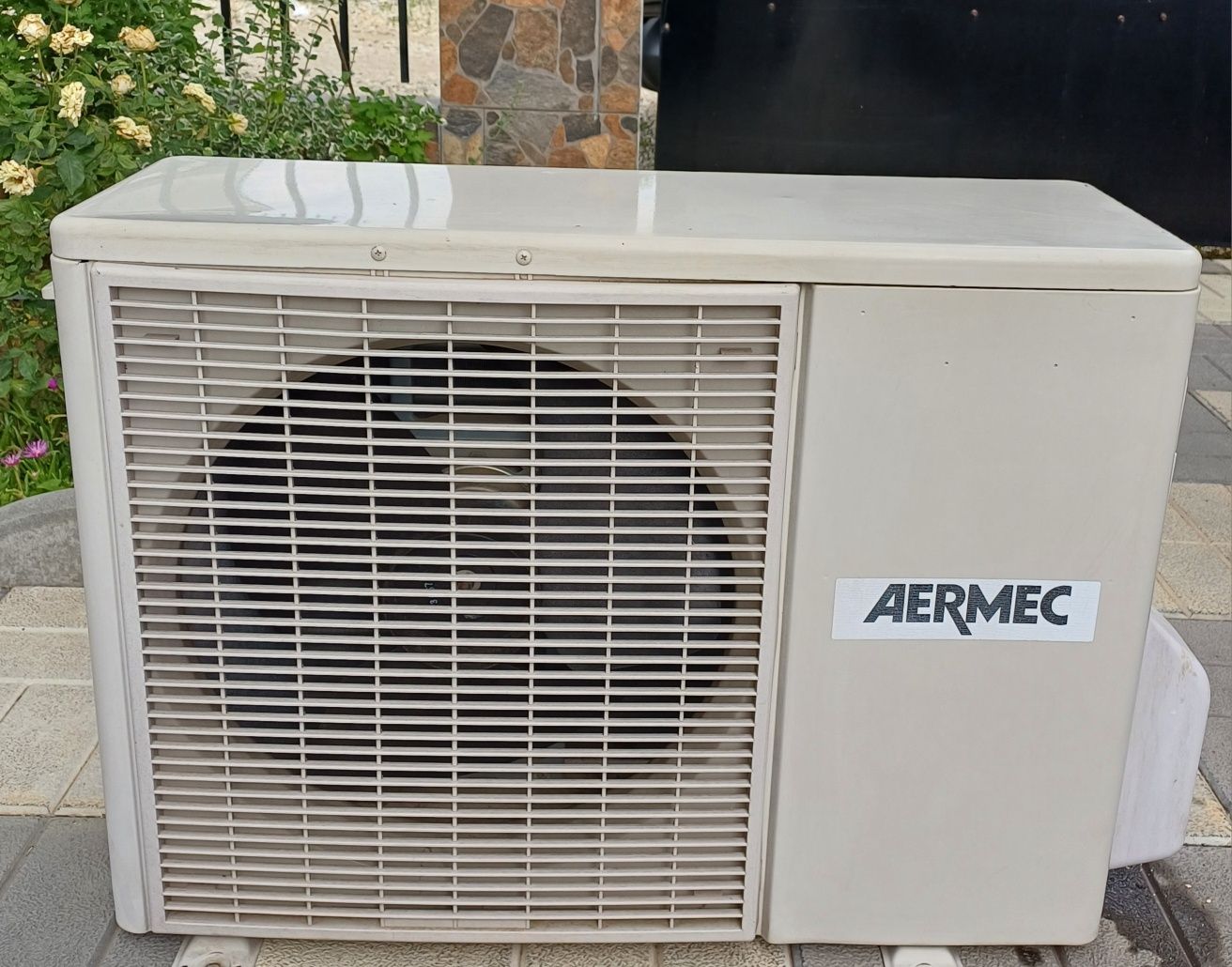Aer condiționat 12 000 btu
