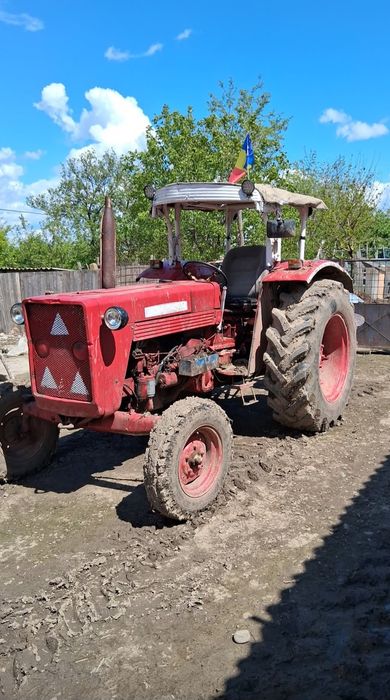 Schimb tractor cu unu 4x4 + diferenta