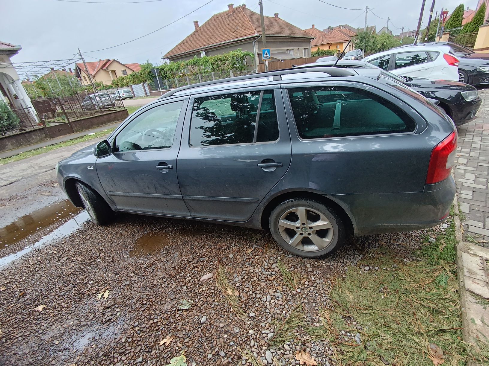 Vând Skoda Octavia II Facelift