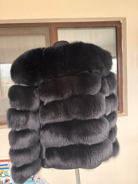 Blana vulpe culoare neagra