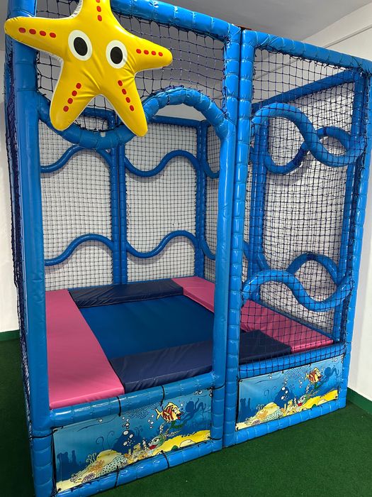 Ofer spre vânzare modular și trambulină pentru spații de joacă