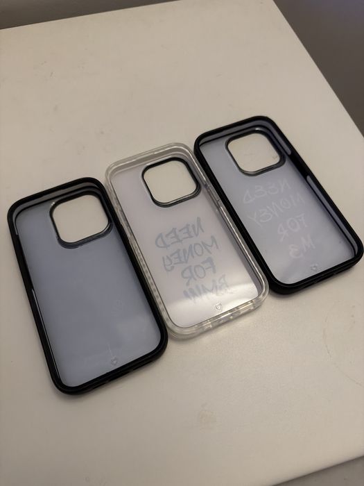 Huse Mobilfox pentru iPhone 15 Pro