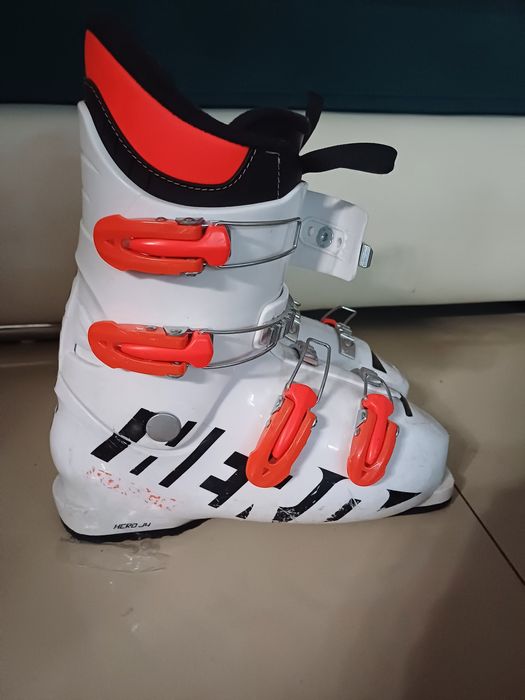Ски обувки Hero Rossignol в периода състояние