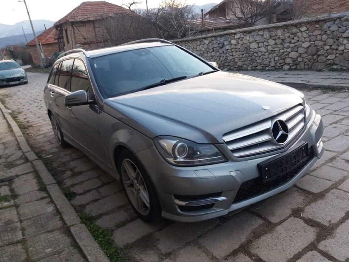 На Части W204 Facelift AMG пакет