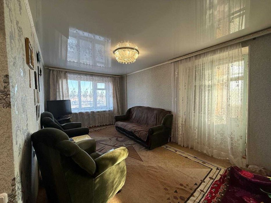 Продам 4 ком квартиру в 7 микрорайоне( р-н Корзина)