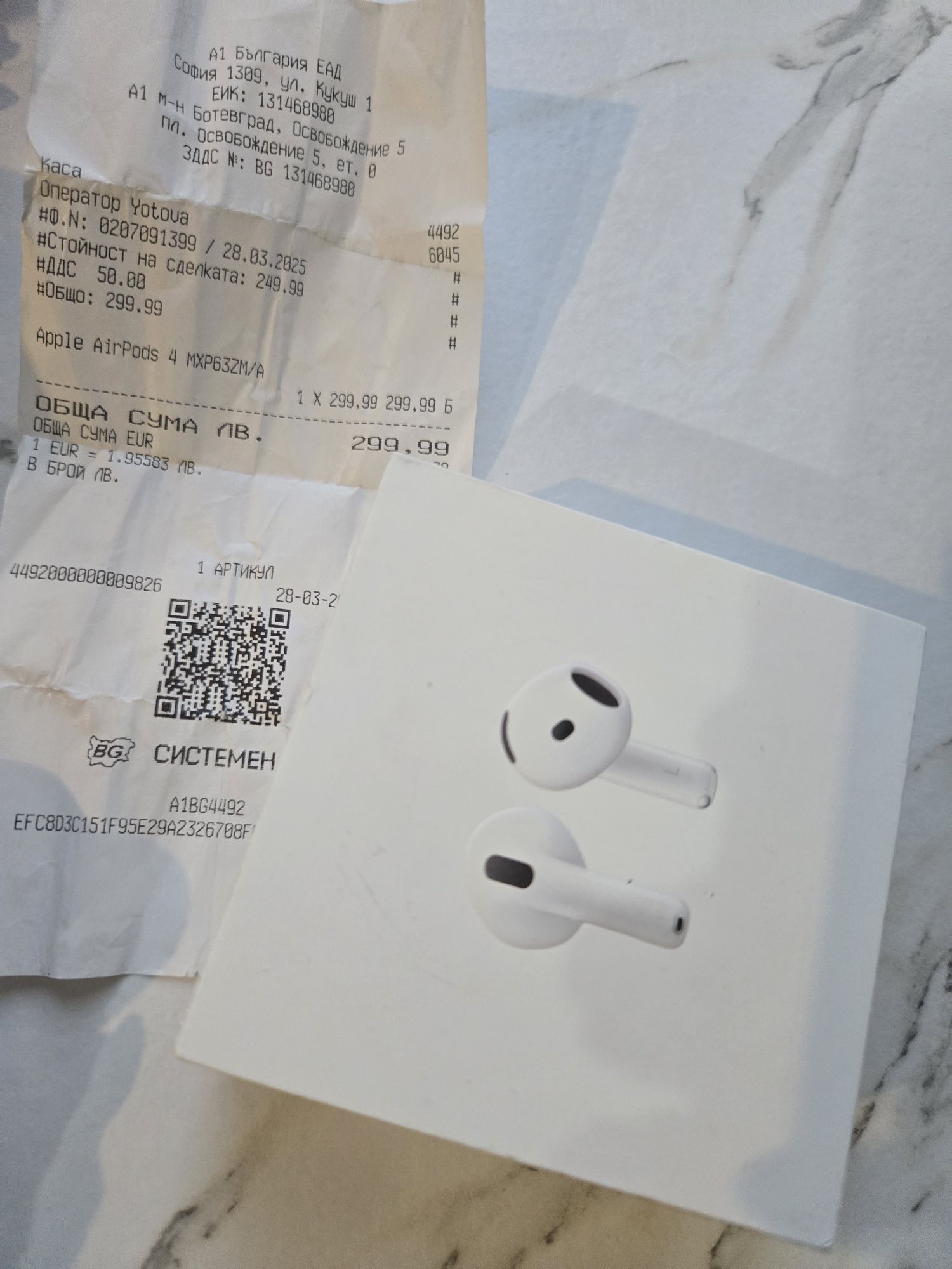 Apple airpods 4 ,,,