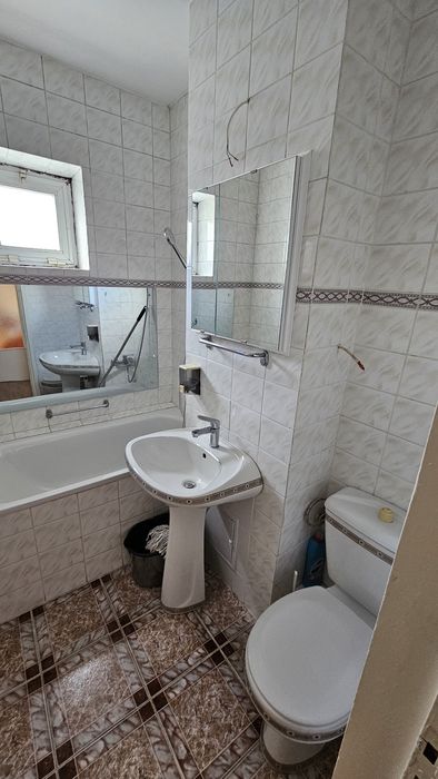 Inchirieriz apartament 2 camere zona centru