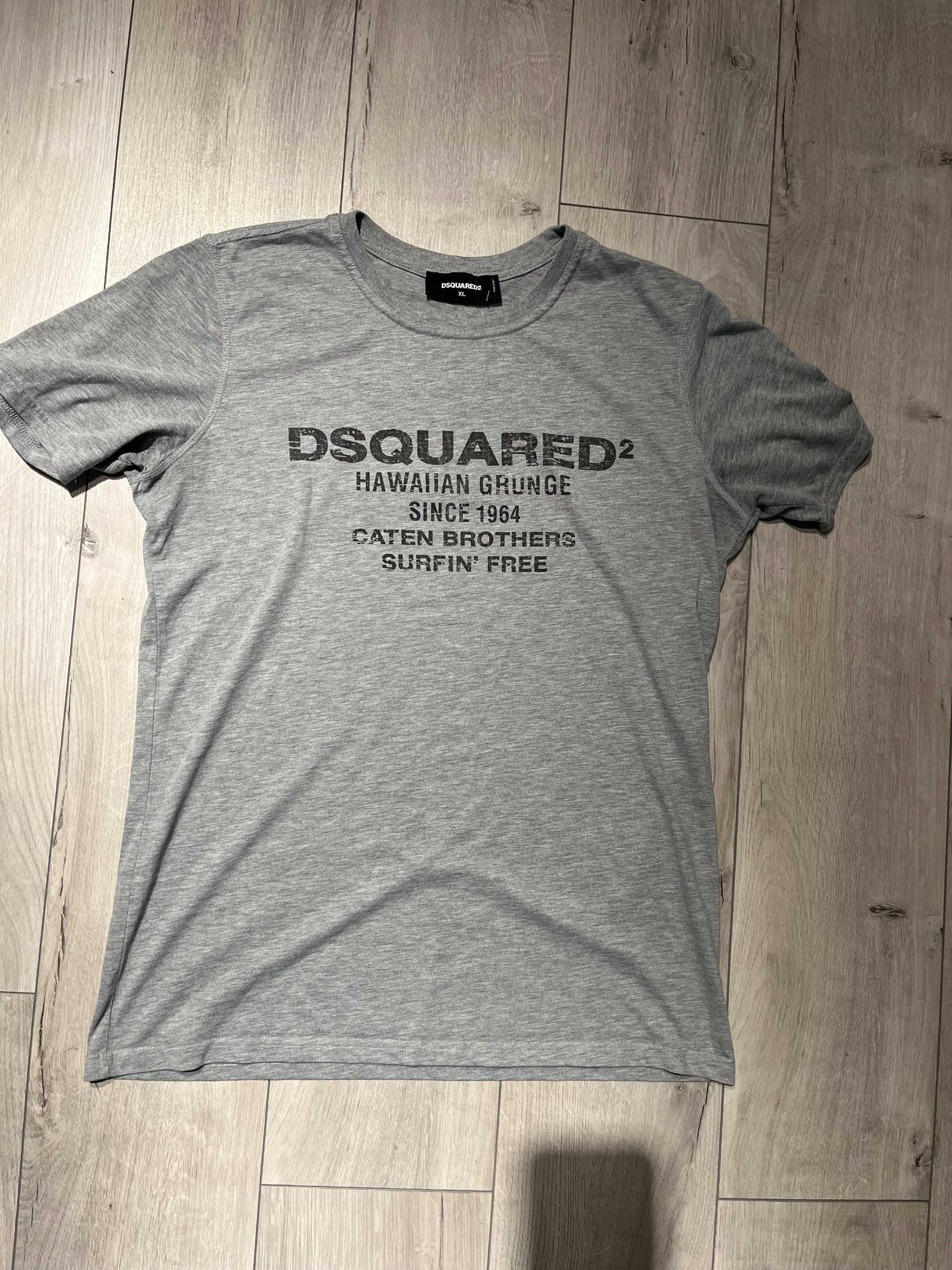 Tricou barbati Dsquared marimea XL