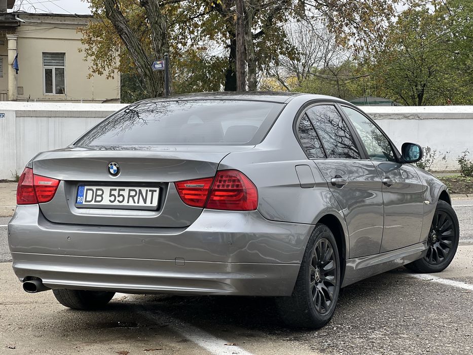 Vand bmw E90 Facelift 2.0 Diesel 177 CP An 2010 cutie Automata
