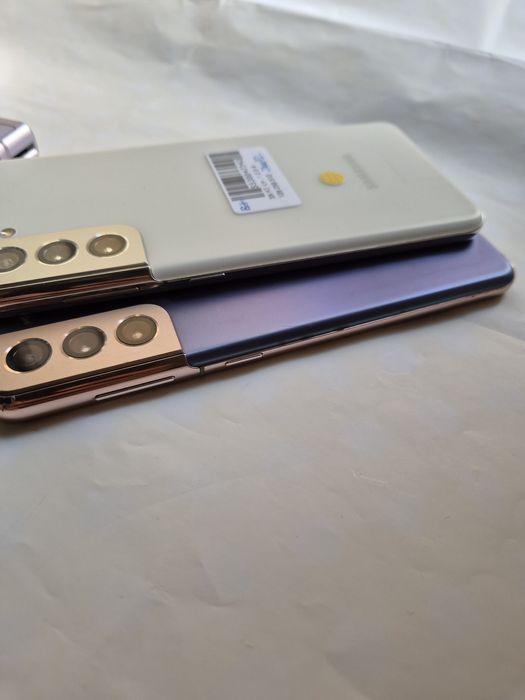 Samsung s21   8/256GB