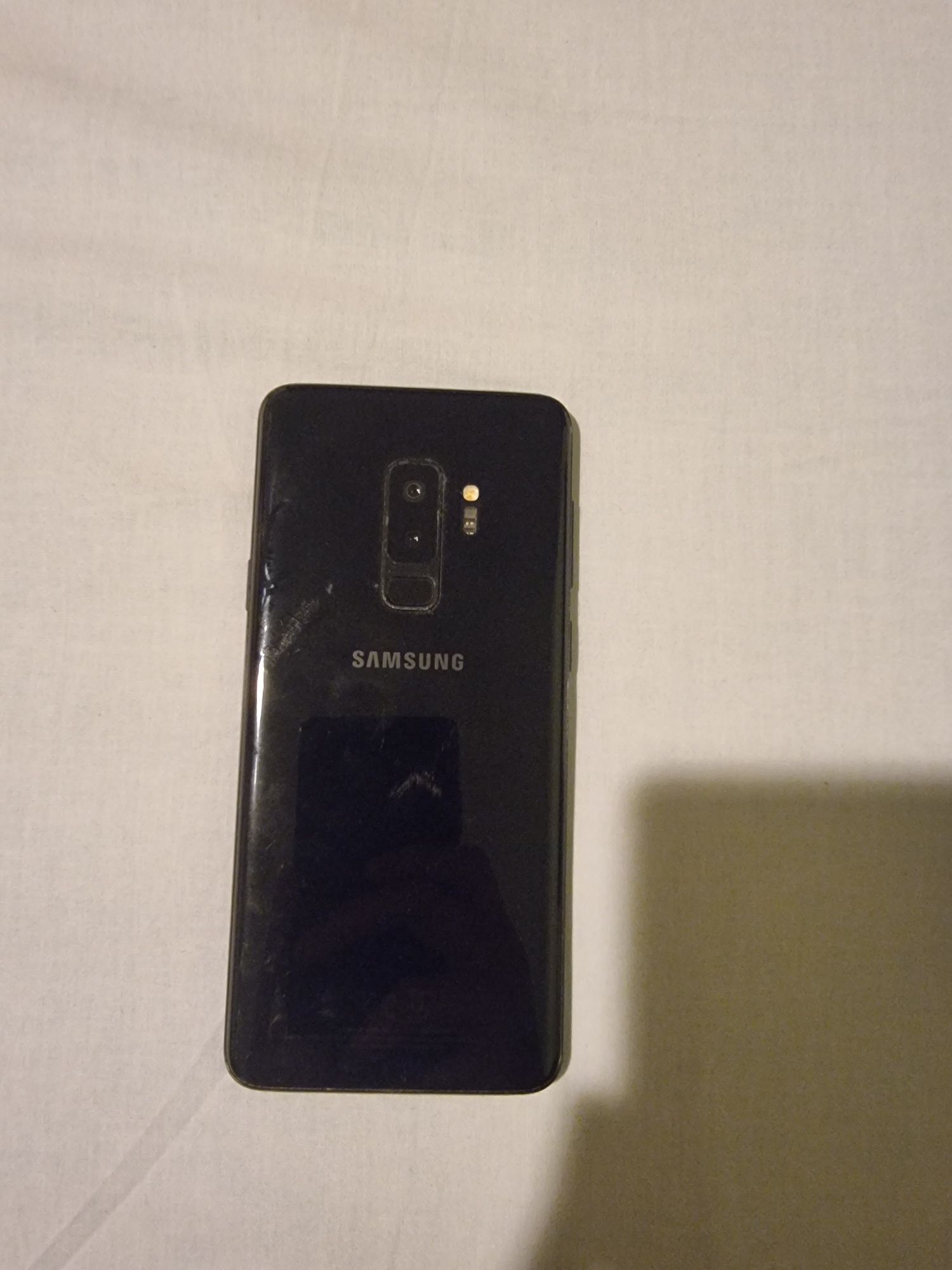 Vând Samsung S9+ 128GB