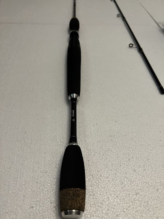 Spinning - Lanseta FL Ultra Jig 2-8g si mulineta la alegere