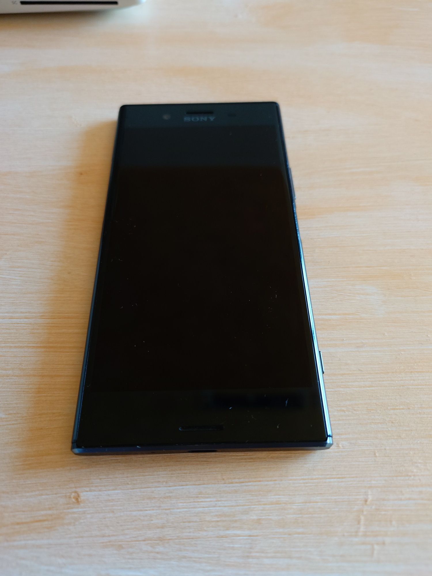 Sony Xperia XZ Premium 4K , 4RAM, 64 GB вградена