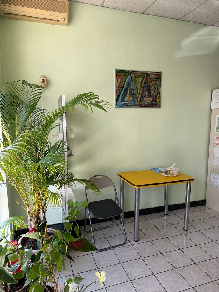 Inchiriez spatiu comercial