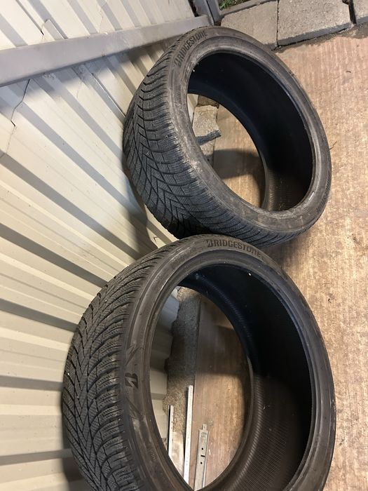 2бр.зимни гуми Bridgestone 275/35/21