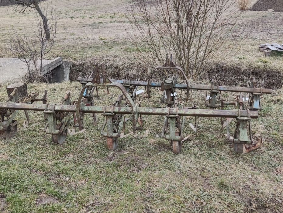 Prasitoare robusta tractor