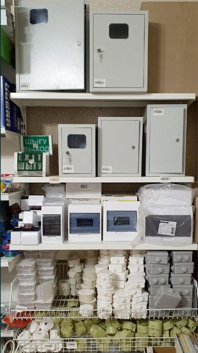 Бокс щит щрн защита счётчика и под автоматник распред коробка Доставка