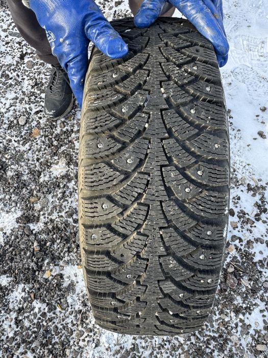 Продам резину 185*65*R15