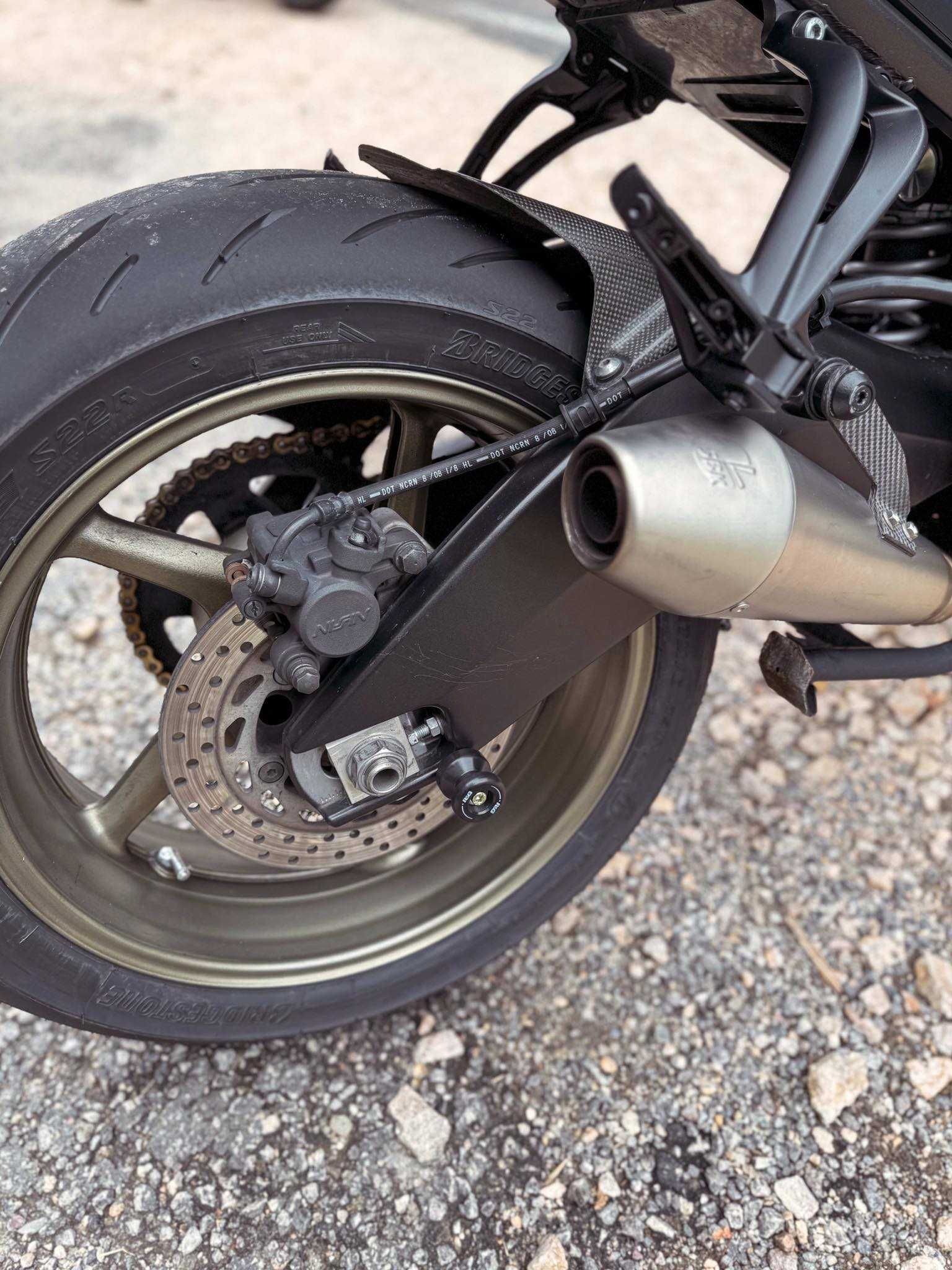Yamaha FZ1 2009 (Suspensii/frane Yamaha R1 + multe alte upgrade-uri)