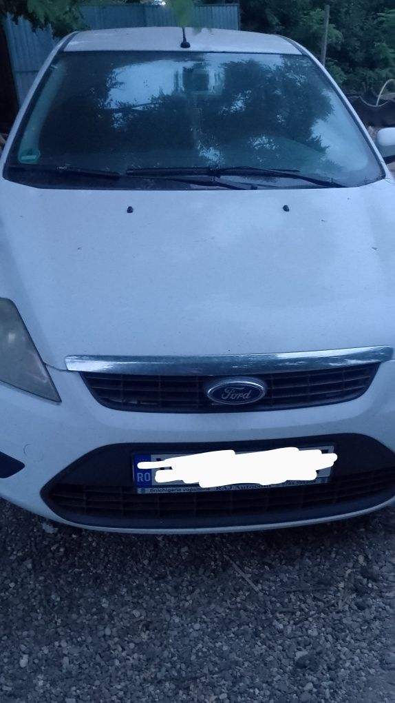 Vând Ford focus an fabricație 2009 motor 1,6