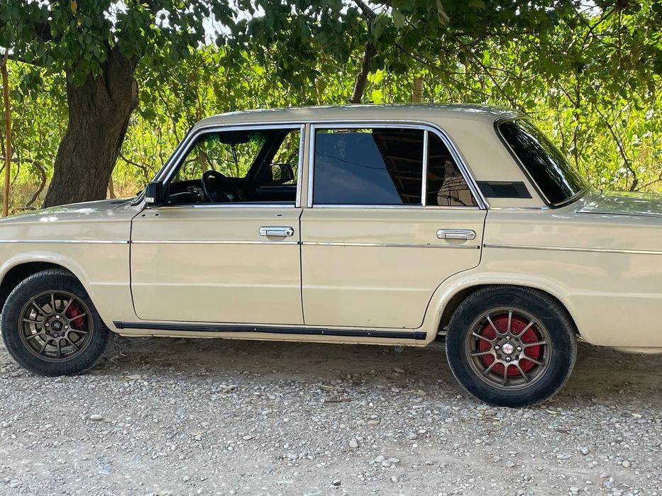 Vza 2106 sotiladi