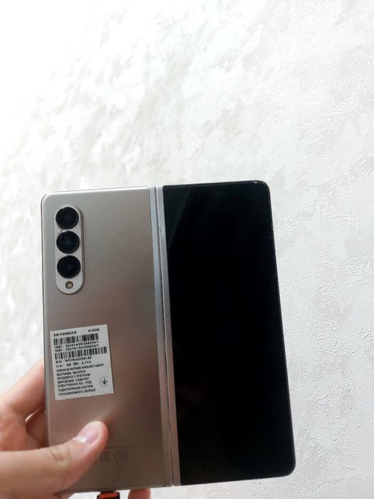 на запчасти z fold 3