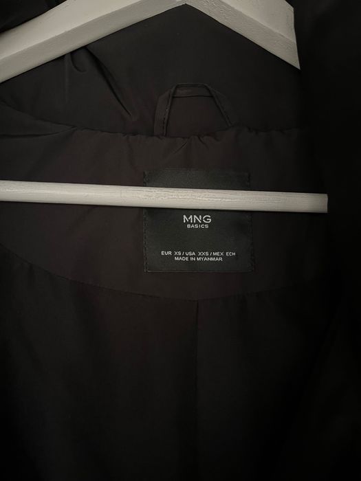 Зимно пухено яке на Mango