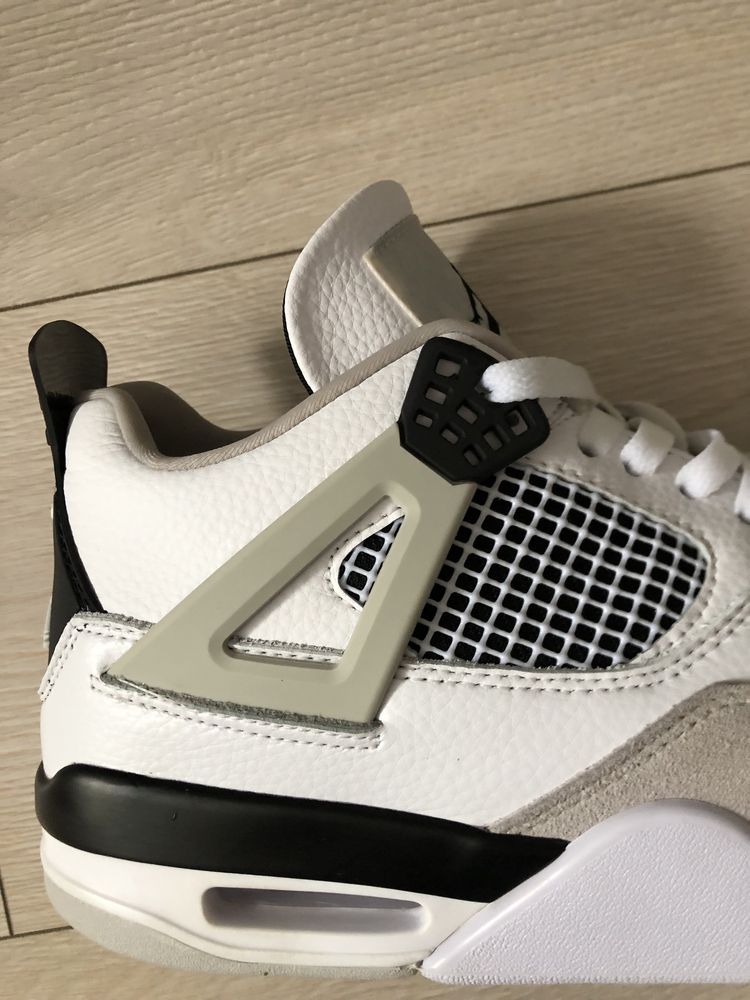 Jordan 4 Military Black