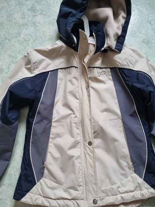 куртка осенняя на 10 -14 лет